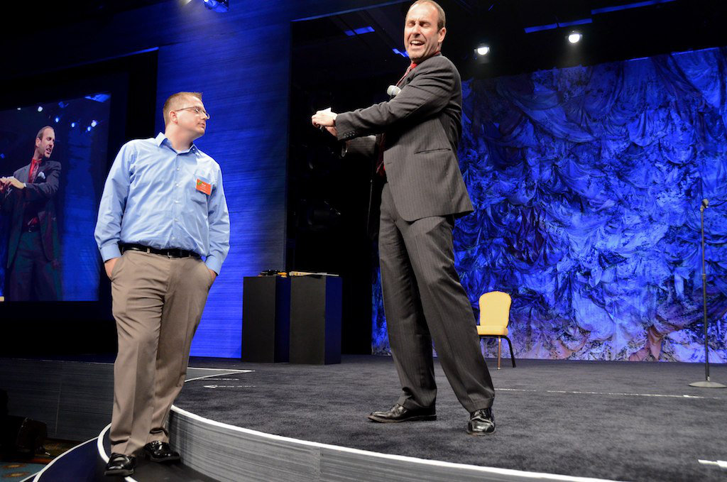 magic trick during after dinner entertainment